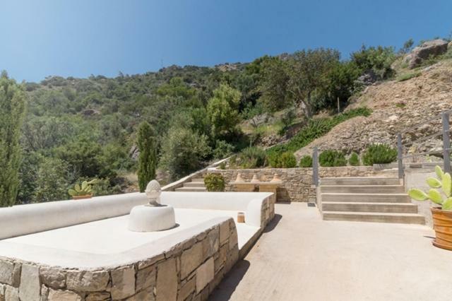 Crete Retreat - Nature & Comfort Await Ierapetra  Luaran gambar